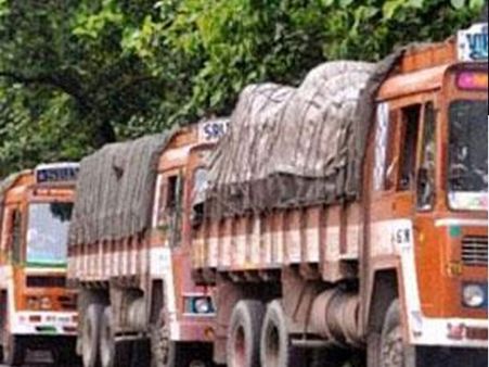 தமிழகம் உள்பட தென் மாநிலங்களில் இன்று முதல் லாரி ஸ்டிரைக்.. காய்கறி விலை உயரும் அபாயம்