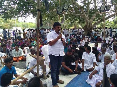 ஹைட்ரோ கார்பன் போராட்டத்தை கைவிடலாமா… அமைச்சரை சந்தித்த பின்னர் நெடுவாசல் குழுவினர் தகவல்