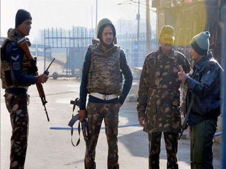 மீண்டும் தீவிரவாதிகள் ஊடுருவல்? பதன்கோட் விமானப்படை தளத்தில் தீவிர சோதனை