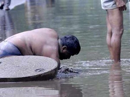 பாதாள சாக்கடையை சுத்தம் செய்த போது விஷ வாயு தாக்கி 3 தொழிலாளர்கள் பலி.. கடலூரில் சோகம்