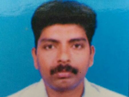 நக்சல் தாக்குதலில் உயிரிழந்த ராணுவ வீரர் சங்கரின் உடலுக்கு பொதுமக்கள் அஞ்சலி!