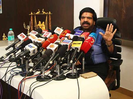 மிரட்டலுக்கு குடிமகன் அஞ்சலாம்; தமிழகத்தின் முதல் மகன் அஞ்சலாமா?.. டி.ஆர் கேள்வி