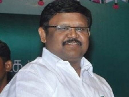 ஓ.பி.எஸ். அணியின் உண்ணாவிரதம் வெறும் கண்துடைப்பு நாடகம்.. வைகைச் செல்வன் தாக்கு