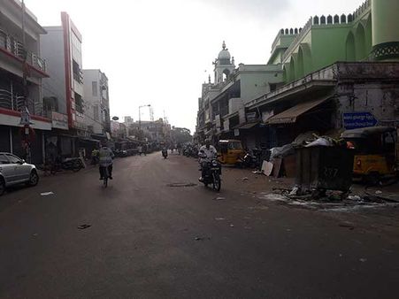 விவசாயிகளுக்கு ஆதரவாக முழு கடையடைப்பு.. சாலை வெறிச்சோடியது.. சென்னை முடங்கியது