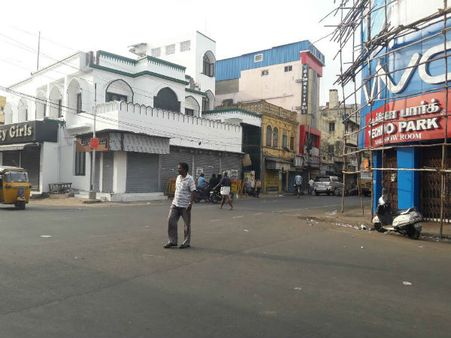 விவசாயிகளுக்கு ஆதரவாக பந்த் - ஓசூர், திருச்சியில் பஸ்கள் சிறைபிடித்த திமுகவினர் கைதாகி விடுதலை