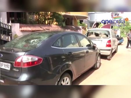 கார்கள் மீது கல்லெறிந்து கண்ணாடிகளை உடைக்கும் மர்ம நபர்கள்... அச்சத்தில் மக்கள்! - வீடியோ
