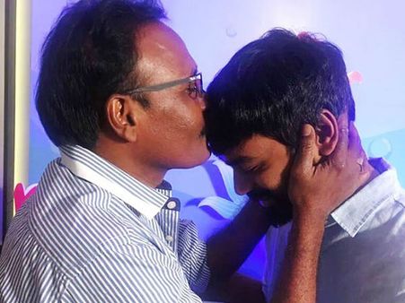 பணத்திற்காக மேலூர் தம்பதிகளை யாரோ இயக்குகிறார்கள்.. நடிகர் தனுஷ் தந்தை கஸ்தூரிராஜா ஆவேசம்