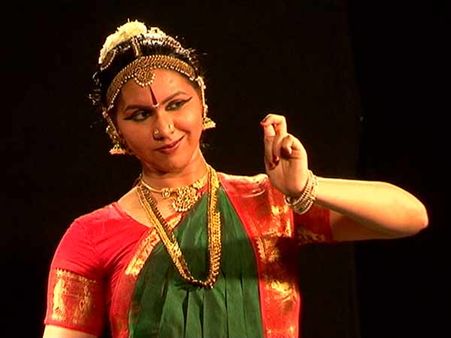 பெப்பர்ஸ் டிவியில் அரங்கேற்றம்...