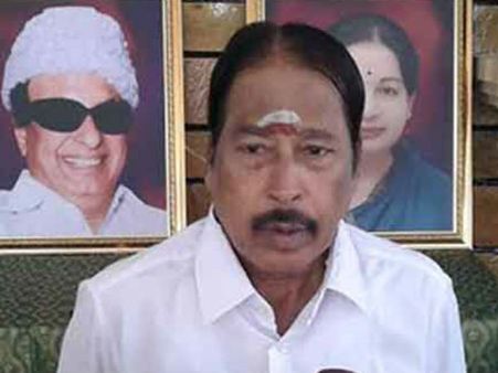 ஓபிஎஸ் அணியில் இணைந்த மாஜி எம்.எல்.ஏ. மலரவன்- தீபா முகாமில் இருந்து எஸ்கேப்!