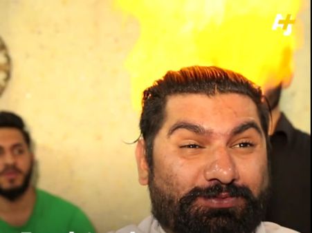 உன் தலையில தீயை வைக்க என்பது இதுதான் போல!