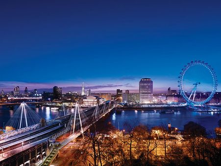 பிரிட்டனில் சட்டவிரோதமாக தங்கி இருந்த 38 இந்தியர்கள் சிக்கினர்!