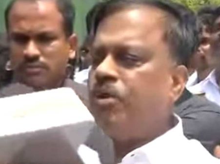 ஐடி ரெய்டு நடத்தி டிடிவி தினகரனுக்கு கெட்ட பெயர் ஏற்படுத்த முயற்சி - தளவாய் சுந்தரம்