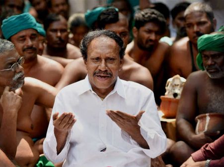 நாங்கள் பார்த்துக் கொள்கிறோம்.. போராட்டத்தை கைவிடுங்கள்... விவசாயிகளிடம் தம்பிதுரை வேண்டுகோள்