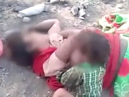 தாய் இறந்தது தெரியாமல் பசியில் தாய்ப்பால் குடித்த குழந்தை.. இதயத்தை நொறுக்கும் வீடியோ