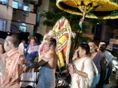 வேதத்தை உலகிற்கு அளித்த ஆதிசங்கரர் ஜெயந்தி...