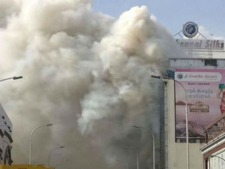 தீயை அணைப்பதில் தாமதம் ஏன்? சென்னை மாவட்ட கலெக்டர் விளக்கம்