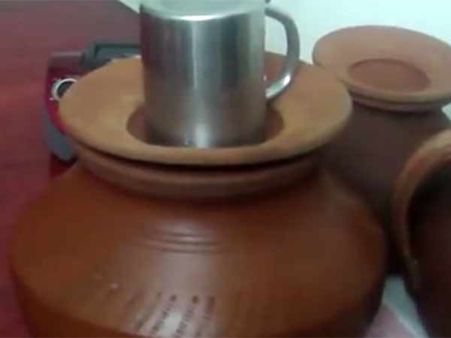 நீண்ட ஆயுள் வேண்டுமா?... மண்பானையில் நீர் ஊற்றி குடிங்க!