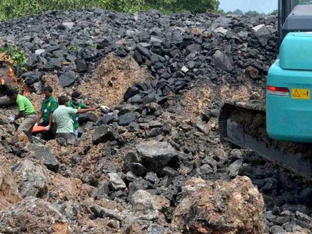 நாட்டை உலுக்கிய நிலக்கரி ஊழல்.. முன்னாள் செயலர் குப்தாவுக்கு 2 ஆண்டு சிறை - டெல்லி கோர்ட் அதிரடி