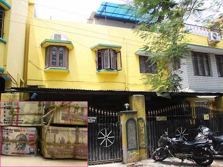 பாஜக பிரமுகர் கடையில் ரூ. 45 கோடி பழைய நோட்டுக்கள் வந்தது எப்படி?- வருமான வரித்துறை விசாரணை