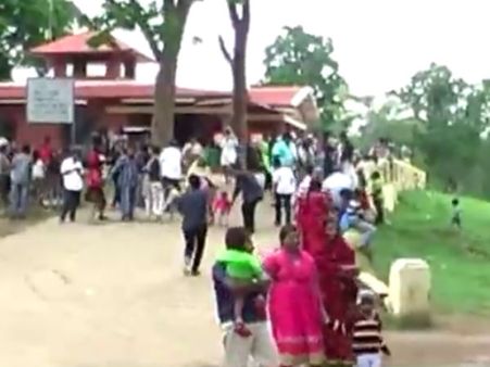 முதுமலையில் தடையை மீறி புகைப்படம்... 4 லட்சம் ரூபாய் அபராதம் வசூல்: வீடியோ