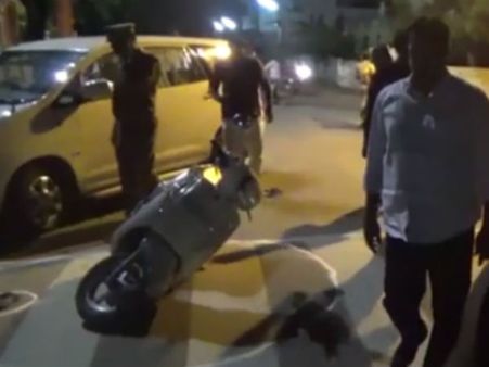 புதுச்சேரியில் பாஜக இளைஞரணி தலைவர் ஓட ஓட வெட்டிக் கொலை - வீடியோ