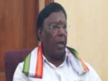 அதிகாரத்தைப் பயன்படுத்தி லஞ்சம் வாங்கும் போலீஸ் ... எச்சரித்த முதல்வர் நாராயணசாமி : வீடியோ