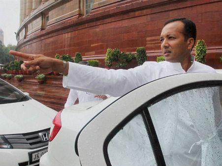 நிலக்கரி ஊழல்: ஜிண்டால் மீது குற்றப்பத்திரிகை தாக்கல் செய்தது சிபிஐ