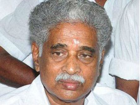 ப.சிதம்பரம் வீட்டில் சிபிஐ-க்கு ஒன்றும் கிடைக்காது... காங்கிரஸ்