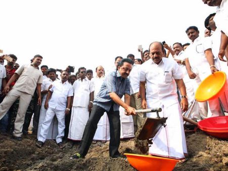 கோவில் குளங்களை கவனிங்க... ஆலோசனை சொன்ன ஜோதிடர் - நிறைவேற்றும் ஸ்டாலின்