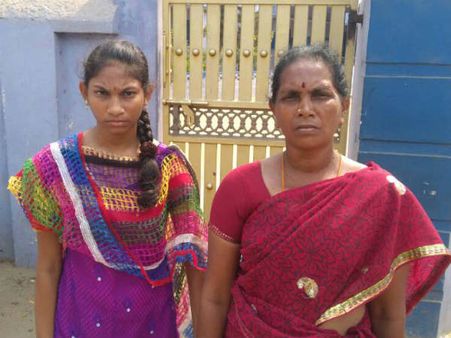 மார்க் குறைவால் மாற்றுத் திறனாளி மாணவிக்கு சீட் மறுப்பு… டெய்லரிங் படிக்கச் சொன்ன அடாவடி பள்ளி!