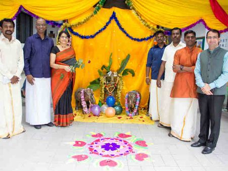 தைவானில் களைகட்டிய சித்திரை திருவிழா!