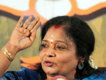 கருணாநிதியின் திறமைக்கு கொஞ்சம் கூட ஈடுகொடுக்க முடியாதவர் ஸ்டாலின் - தமிழிசை விளாசல் -Exclusive