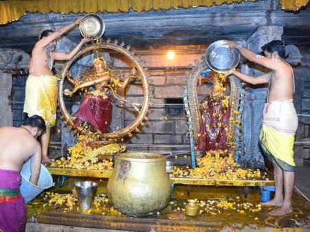 சிதம்பரத்தில் ஆடலரசனுக்கு ஆனித்திருமஞ்சனம்