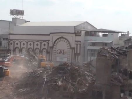 பிரம்மாண்ட சென்னை சில்க்ஸ் கட்டடம் இருந்த இடம் இப்போது வெறிச்... வீடியோ