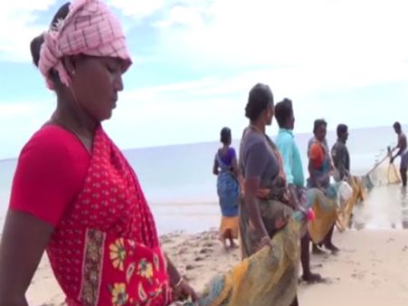 தத்தளிக்கும் தனுஷ்கோடி மீனவர்கள்.... கண்டுகொள்ளுமா அரசு?: வீடியோ