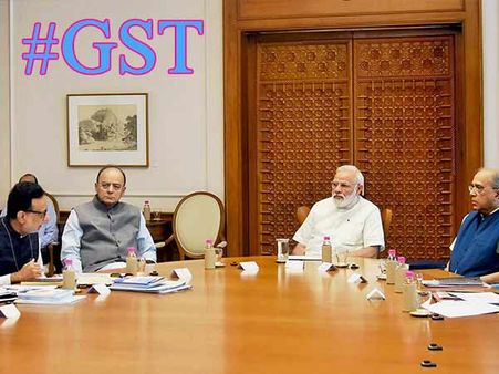 திட்டமிட்டப்படி ஜூலை 1 முதல் ஜிஎஸ்டி வரி அமல்.. மத்திய அரசு திட்டவட்டம்