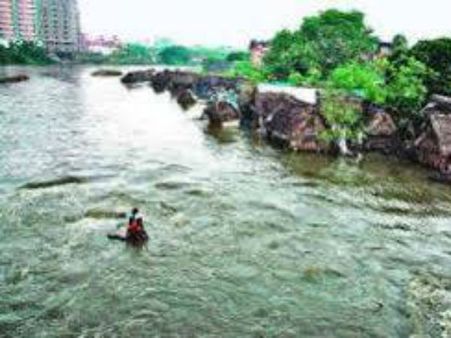 கொசஸ்தலை ஆற்றின் குறுக்கே 4 தடுப்பணைகளை கட்டும் ஆந்திரா.. தமிழக விவசாயிகள் கொந்தளிப்பு!
