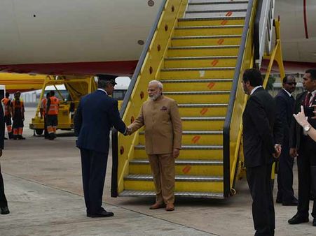 3 நாடுகள் சுற்றுப்பயணம் தொடங்கியது.. முதல் நாடாக போர்ச்சுகல் சென்றார் பிரதமர் மோடி!
