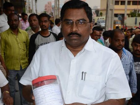 உத்தரகாண்ட்டில் பிளாஸ்டிக் அரிசி விற்பனை ஜோர்.. மக்கள் அதிர்ச்சி.. விசாரணை குழு அமைப்பு