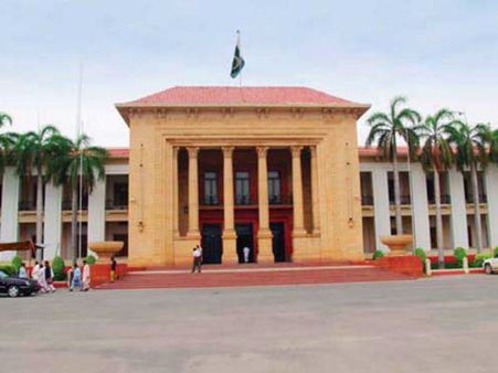 பஞ்சாப் நெடுஞ்சாலைகளில் இனி சரக்கு கிடைக்கும்... சட்டசபையில் தீர்மானம் நிறைவேற்றம்!