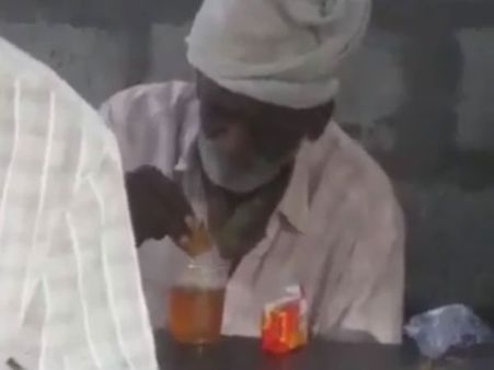 அரசு டாஸ்மாக் நடத்தவும் ஒரு காரணம் இருக்குல்ல... சீனியர் சிட்டிசனின் வைரல் வீடியோ!