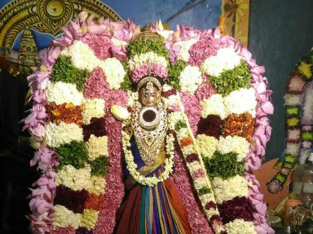 அம்மன் அருளும் அற்புதங்களும் நிறைந்த ஆடிமாதம் 