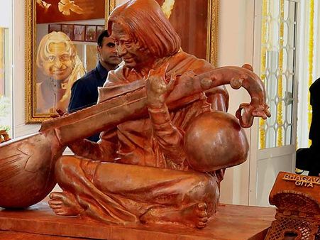 கலாம் மணிமண்டபத்தில் கீதை வைக்கப்பட்டதால் சர்ச்சை...குரான், பைபிள் வைத்தார் பேரன் சலீம்