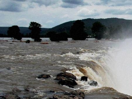 எங்கே போனது காவிரி நீர்? ஏமாற்றியதா கர்நாடகா? கேள்வி எழுப்பும் காவிரி உரிமை மீட்புக் குழு!