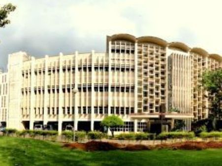 ஐஐடிகளில் கவுன்சலிங், மாணவர் சேர்க்கை நடத்த கூடாது.. சுப்ரீம் கோர்ட் இடைக்கால தடை!