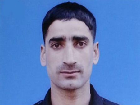 ஏகே 47 துப்பாக்கியுடன் ராணுவ வீரர் மாயம்... எல்லையில் பரபரப்பு!