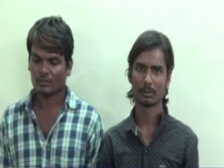 கவரிங் நகைகளை தங்க நகைகள் என ஏமாற்றி விற்ற இளைஞர்கள் கைது: வீடியோ