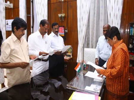 பாஜகவின் 3 நியமன எம்எல்ஏக்கள் திடீர் பதவியேற்பு.. புதுச்சேரியில் வெடித்தது சர்ச்சை