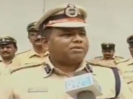 கர்நாடக அரசின் அடுத்த அதிரடி.. பெங்களூர் சிறை சூப்பிரண்டென்ட் கிருஷ்ணகுமார் டிரான்ஸ்பர்!