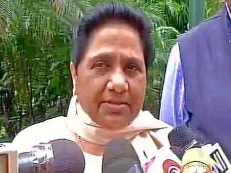 ராம்நாத் கோவிந்த் அல்லது மீராகுமார்.. யார் வென்றாலும் மகிழ்ச்சிதான்.. மாயாவதி ஒரே நெகிழ்ச்சி!